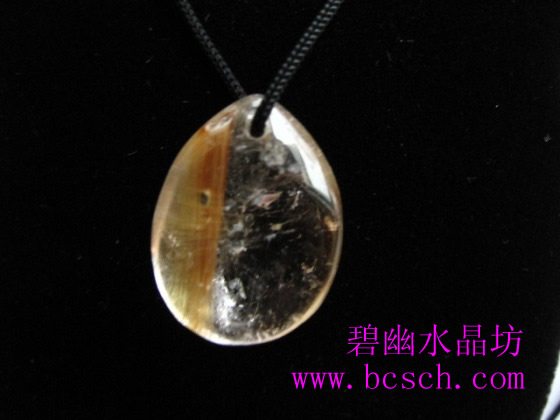 天然钛发晶吊坠