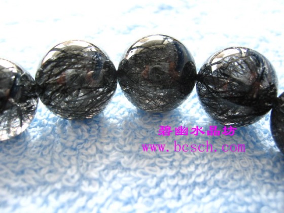 黑发晶手链