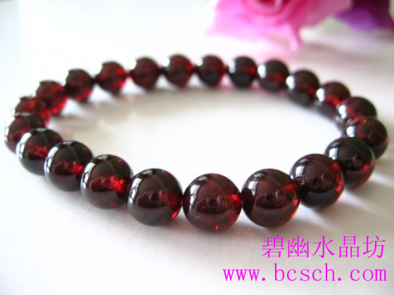 �ƺ�ʯ��ʯ����