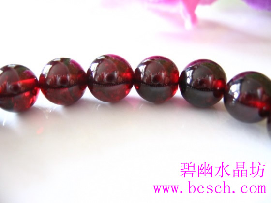 �ƺ�ʯ��ʯ����